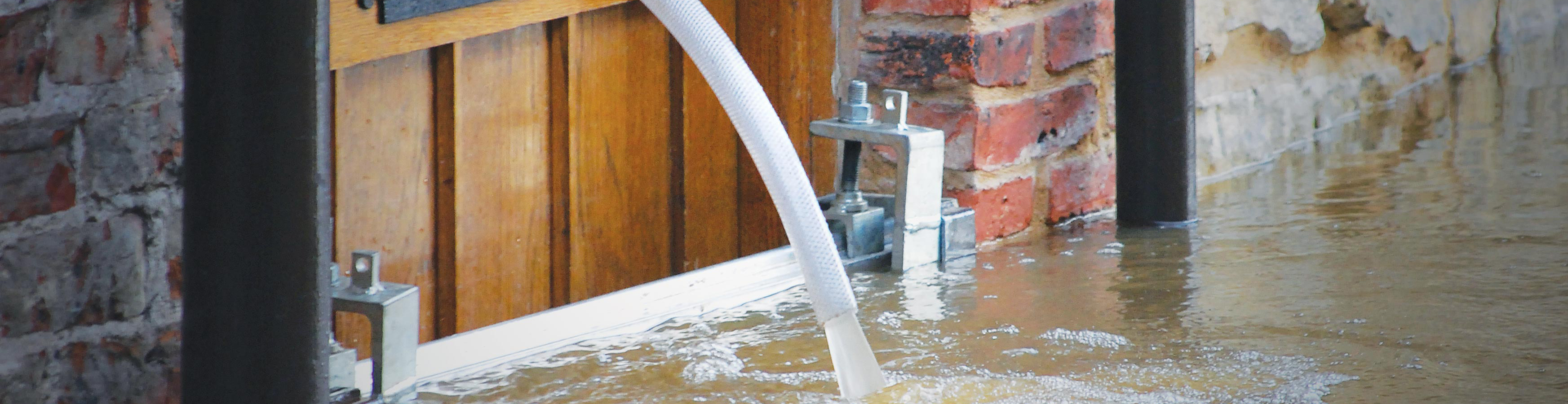 shutterstock_133666232_house_flood 1280 x 330