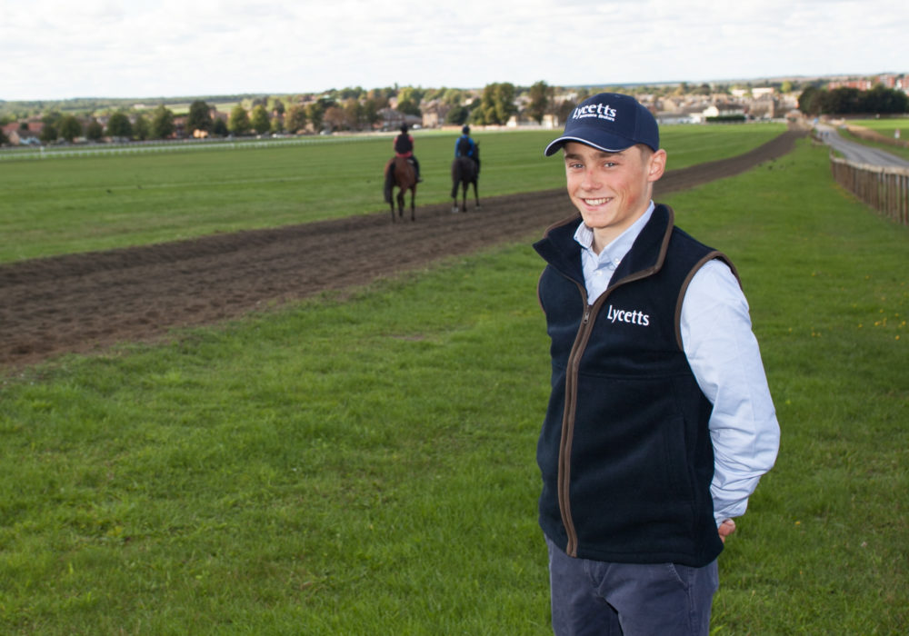 Lycetts signs exciting sponsorship deal with leading apprentice jockey Benoit De la Sayette